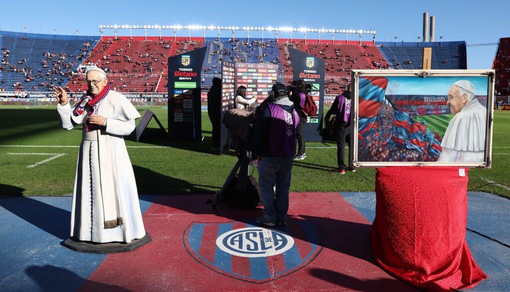 San Lorenzo, echipa favorită a lui Papa Francisc, omagiu impresionant pentru Suveranul Pontif!