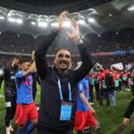 FCSB a primit trofeul de campioană