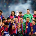 Barcelona a primit trofeul de campioană! Catalanii au dat startul petrecerii după înfrângerea cu Villarreal