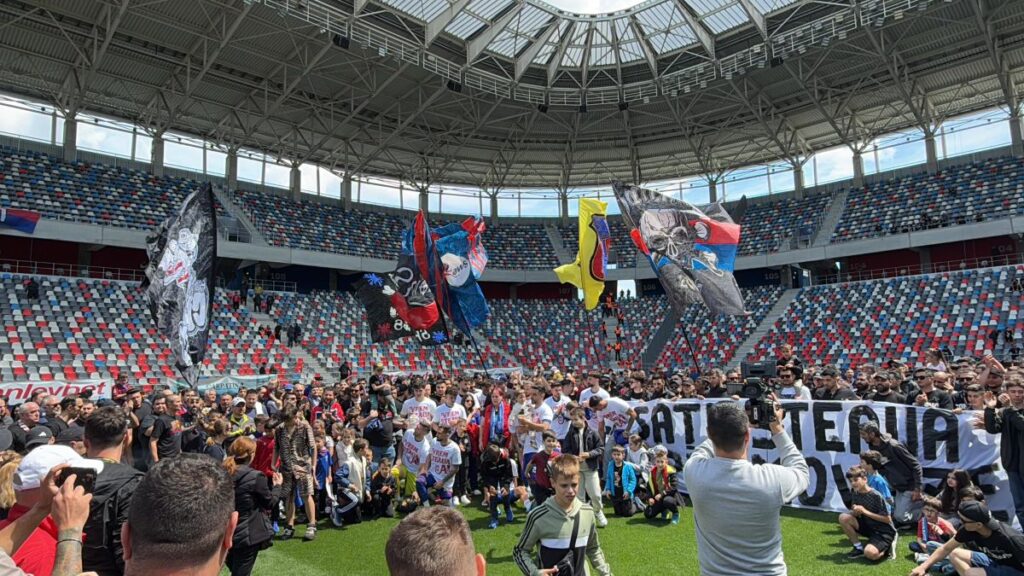 Steaua a fost învinsă în ultima etapă de CSM Reşiţa şi a ratat titlul în Liga a 2-a! Apelul jucătorilor