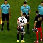 Jucătorii FCSB-ului au intrat pe teren, la meciul cu U Cluj, cu tricouri de campioni!