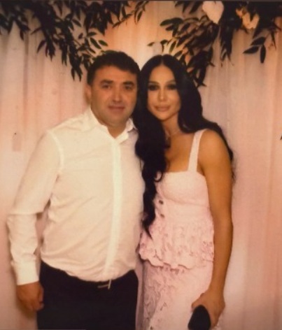 Imagine rară cu Ionuţ Luţu alături de partenera lui. Cum arată acum Iulia, fost iepuraş Playboy