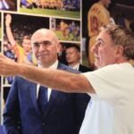 Premierul Ilie Bolojan a vizitat Academia de Fotbal a lui Gică Hagi de la Ovidiu