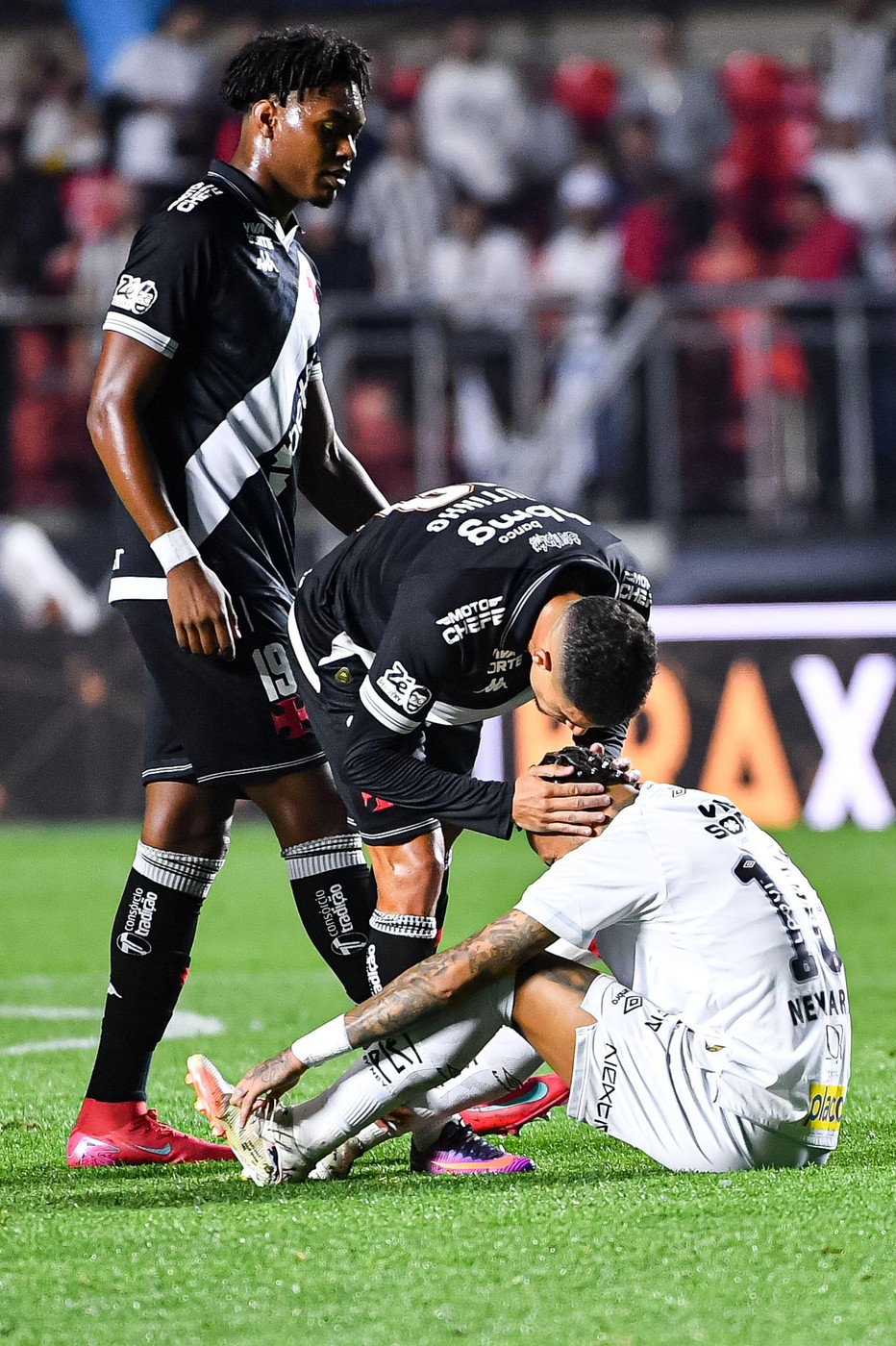 Neymar a început să plângă după umilinţa carierei! Echipa lui Coutinho a învins-o pe Santos cu 6-0