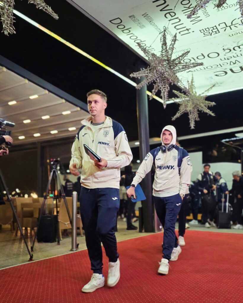 Tricolorii au ajuns la Zenica, unde vor juca meciul crucial cu Bosnia! Cum arată hotelul în care au fost cazaţi