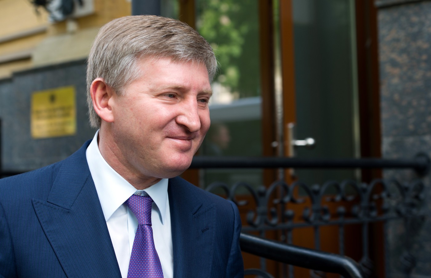 Ce se va întâmpla dacă Rinat Ahmetov va cumpăra una dintre cele mai mari afaceri din România