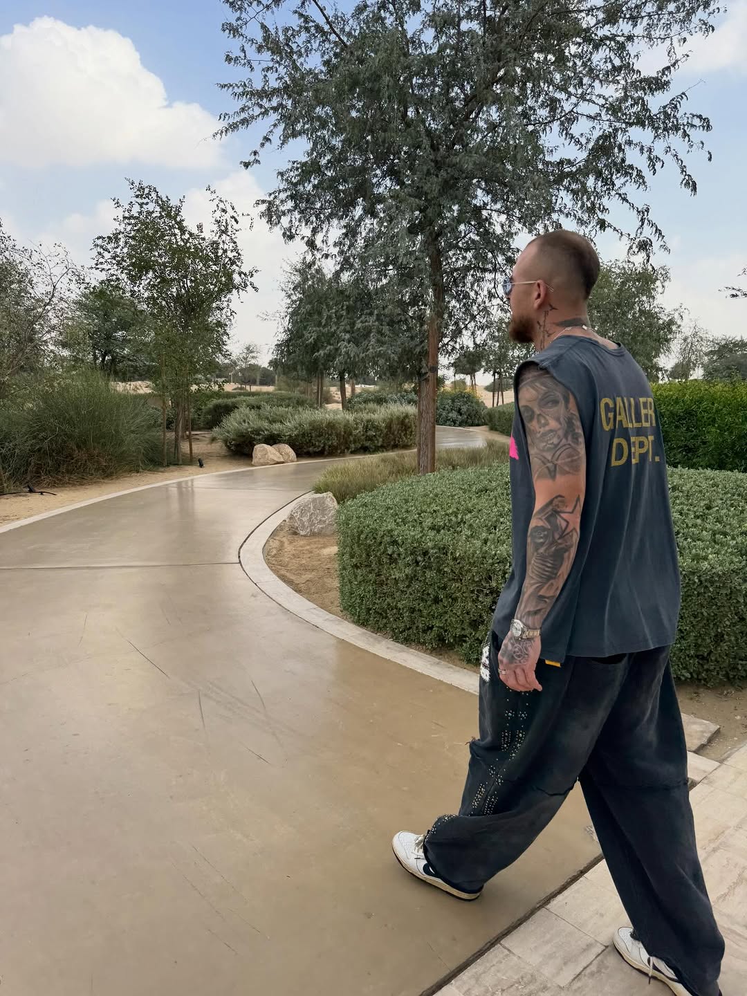 Denis Alibec în vacanță în Dubai