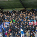 Fotbalul „de tarla” din Anglia, peste Superliga: număr record de fani la un meci de liga a opta!