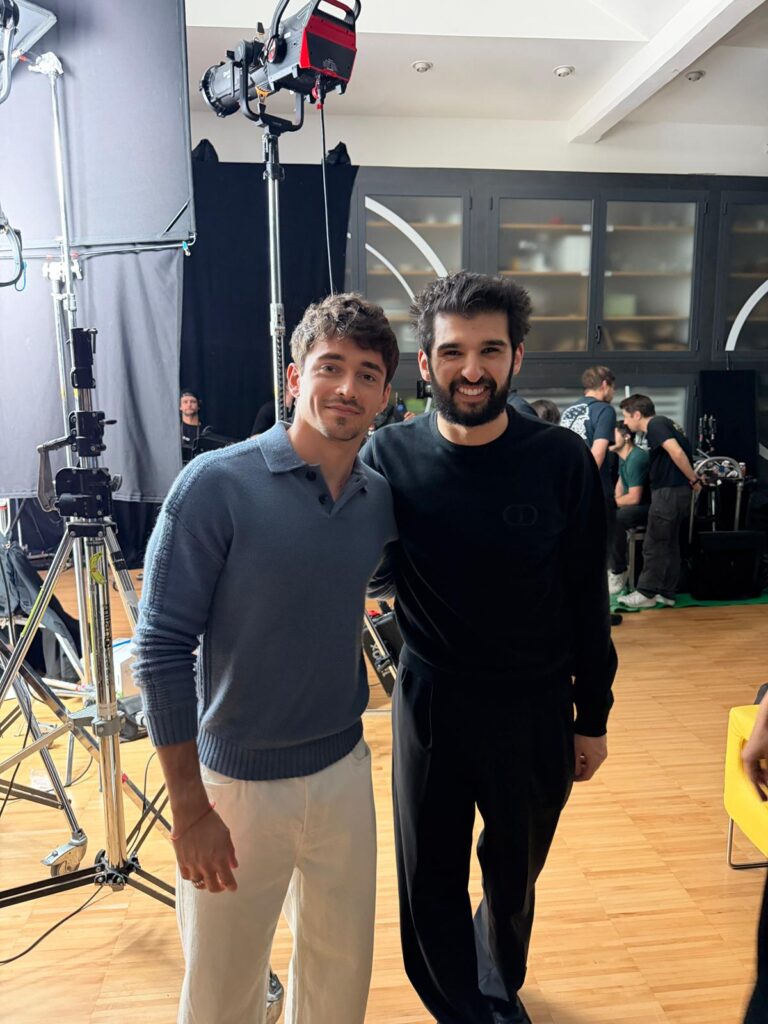 Juratul Chefi la cuțite Chef Richard Abou Zaki filmează la Milano cu pilotul F1 Charles Leclerc