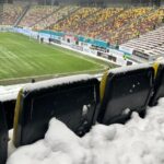 Gazonul de pe Arena Naţională, înainte de Rapid - Dinamo / Antena Sport