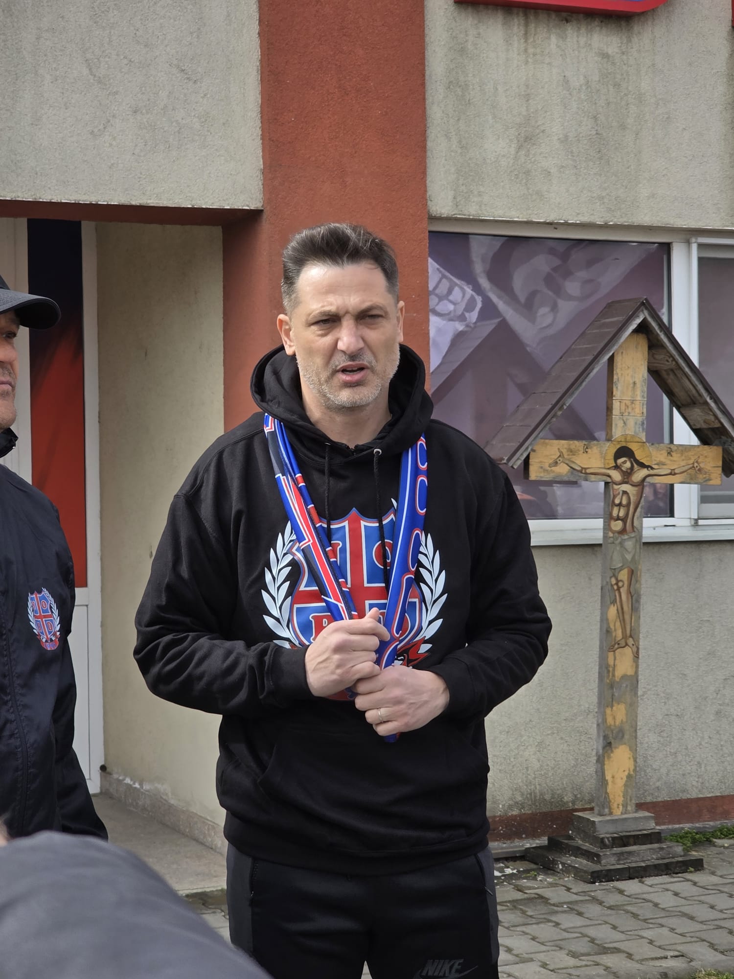 Mirel Rădoi, discurs în faţa fanilor FCSB. Primire emoţionantă cu torţe şi cântece la baza FCSB