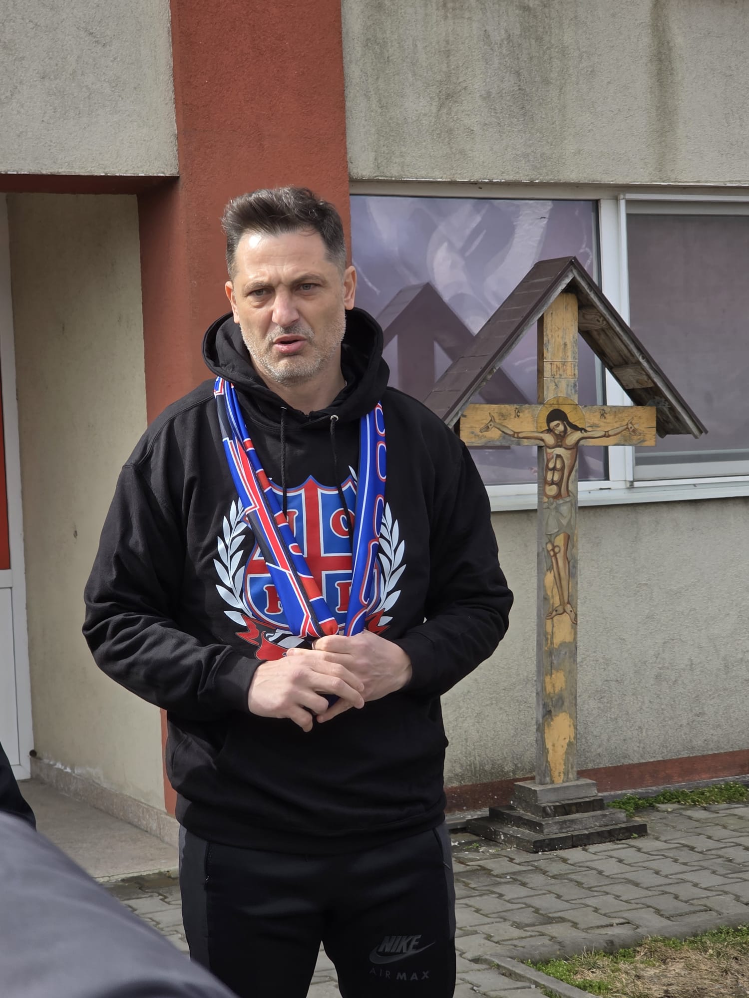 Mirel Rădoi, discurs în faţa fanilor FCSB. Primire emoţionantă cu torţe şi cântece la baza FCSB