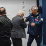 Turcii i-au pupat mâna lui Mircea Lucescu. Primit regeşte la conferinţa de presă