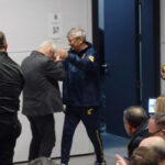 Turcii i-au pupat mâna lui Mircea Lucescu. Primit regeşte la conferinţa de presă