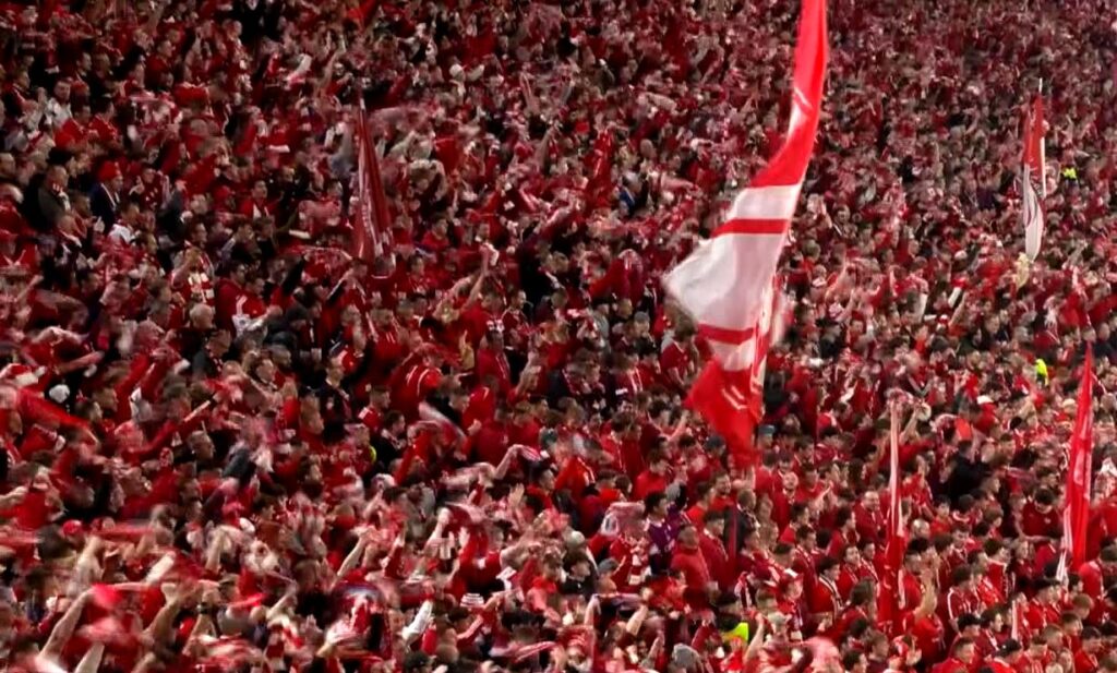Atmosferă de senzaţie pe Allianz Arena la meciul „de foc” Bayern Munchen – Real Madrid! Imagini impresionante
