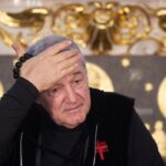 Gigi Becali, într-o conferinţă de presă