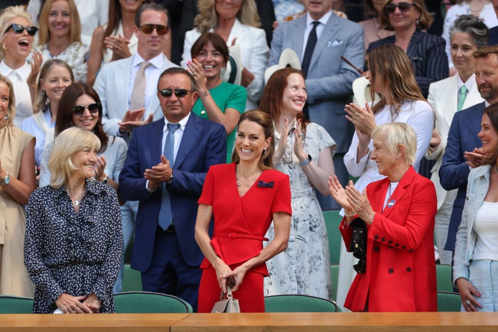 Simona Halep şi Dorin Mateiu, în loja regală de la Wimbledon