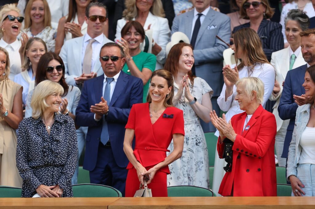Simona Halep şi Dorin Mateiu, în loja regală de la Wimbledon