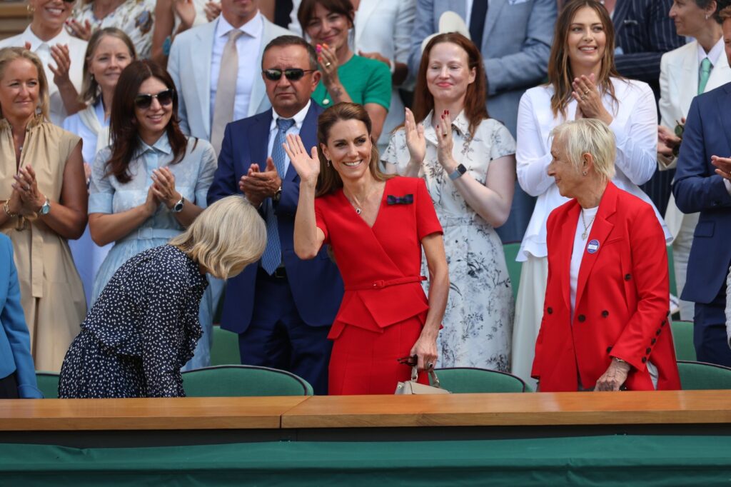 Simona Halep şi Dorin Mateiu, în loja regală de la Wimbledon
