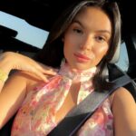 Soţia milionarului celebru care s-a căsătorit în trening e acuzată de blasfemie: „Sfântul e la locul lui”