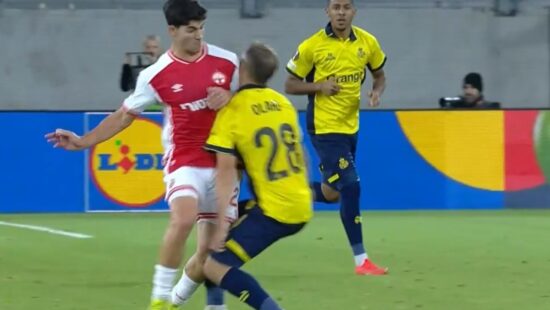 Darius Olaru, scos din joc după o intrare dură în Europa League: „Tentativă de omor”