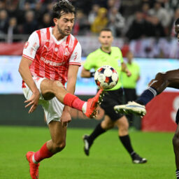 Dinamo – FC Botoşani 2-0. Victorie chinuită pentru liderul Ligii 1! Armstrong și Cîrjan au marcat din penalty