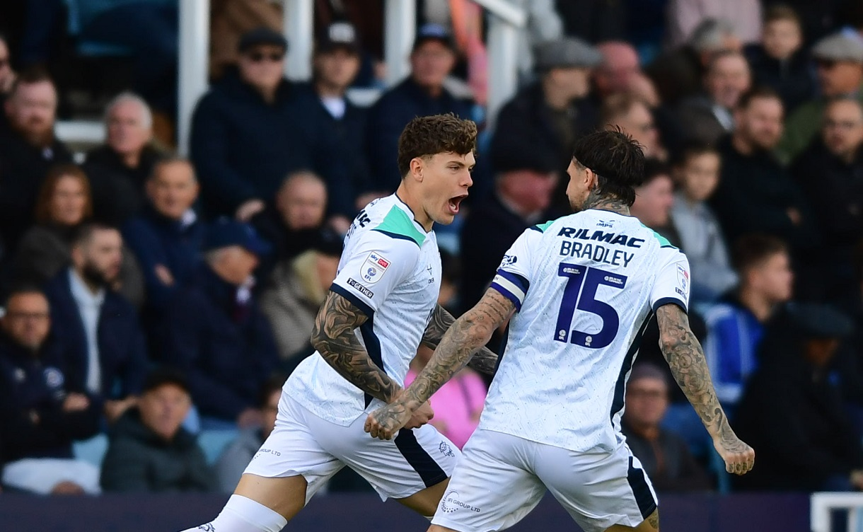 Andrei Coubiș a reușit un gol superb pentru Lincoln City