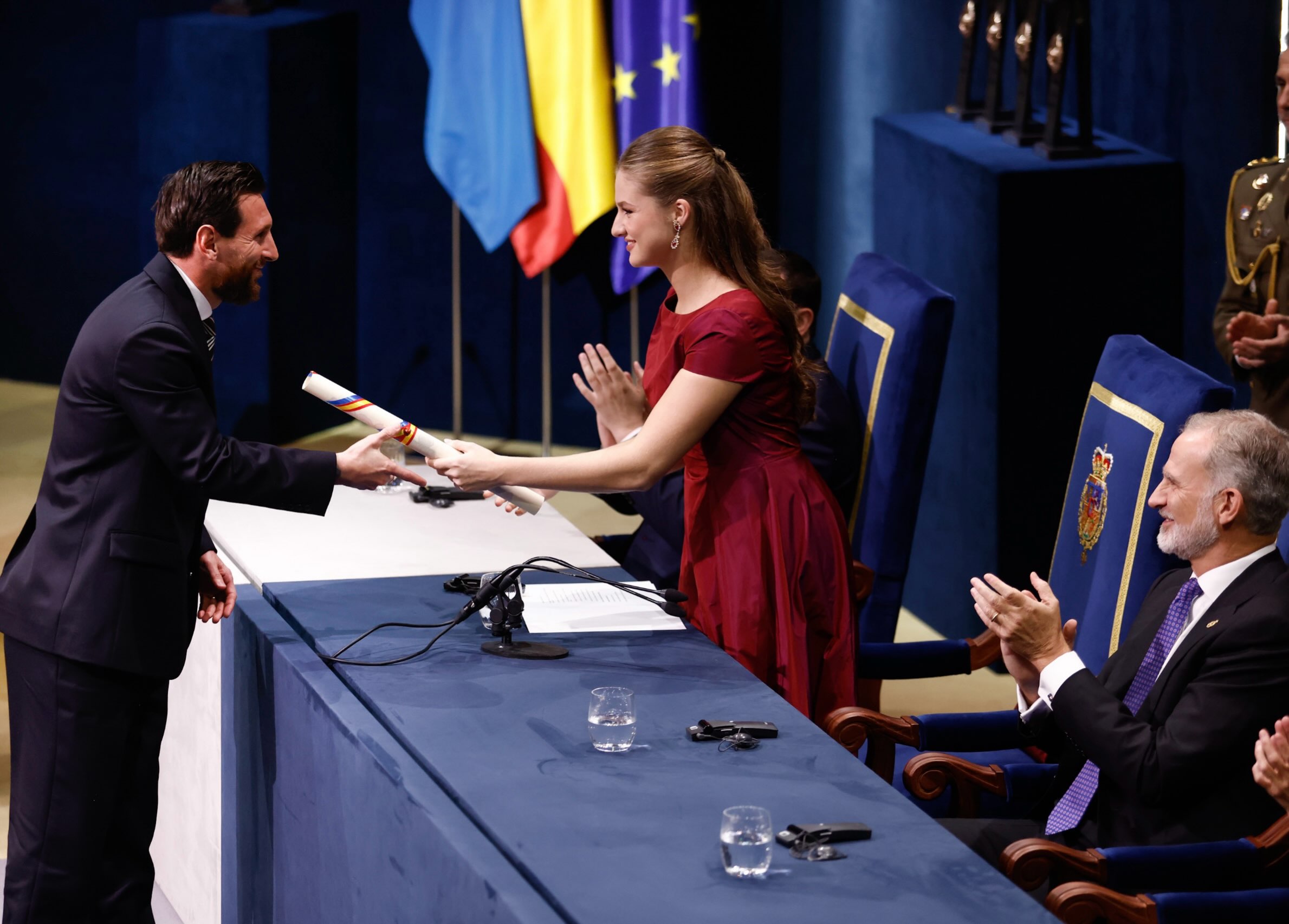 Reacţia lui Lionel Messi după ce a primit Premiul Prinţesei de Asturia pentru Sport! Imaginile postate de star pe reţele