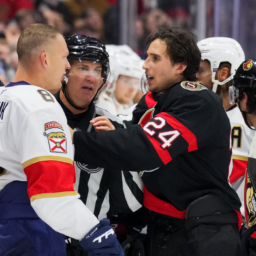 Brady Tkachuk, inamicul nr. 1 la revenirea la Ottawa! A marcat, dar Florida a pierdut la scor duelul cu Senators: „Trădătorule”