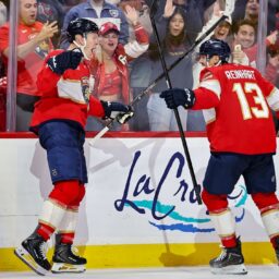 Brady Tkachuk e de neoprit! Al doilea hat-trick la rând pentru Florida Panthers. Golul zilei s-a marcat la Toronto