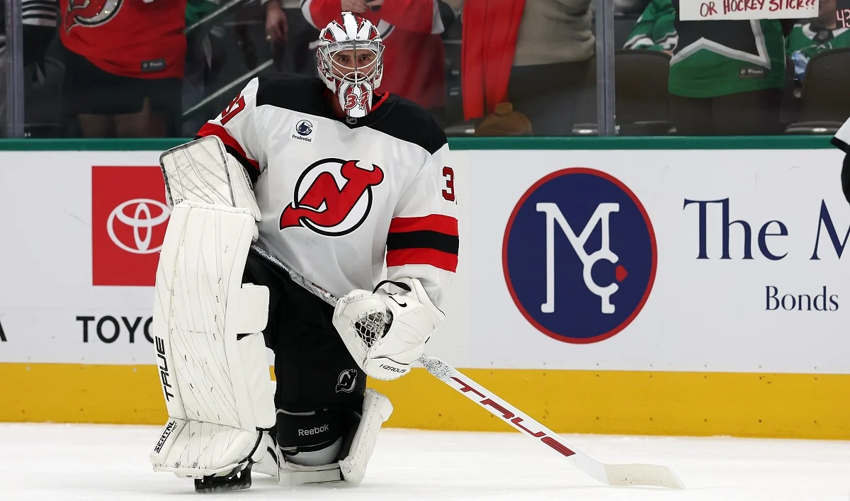 Connor Hellebuyck