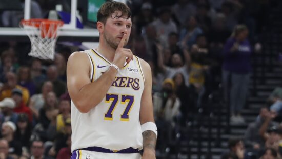 LA Lakers – Utah Jazz 132-123. Meci uriaș pentru Luka Doncic, cu 52 de puncte marcate