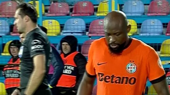 Emoţii pentru Laurenţiu Reghecampf! Arnold Garita a părăsit terenul şchiopătând