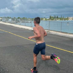 Ce s-a întâmplat cu sportivul care s-a îngrășat cu 15 kilograme: „Ajungi în scaun cu rotile”