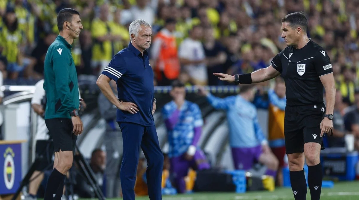 Jose Mourinho şi Istvan Kovacs