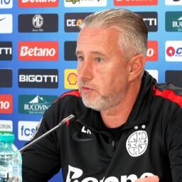 Laurenţiu Reghecampf, replică tăioasă la adresa lui Marius Baciu: „Nu mă cobor aşa mult”