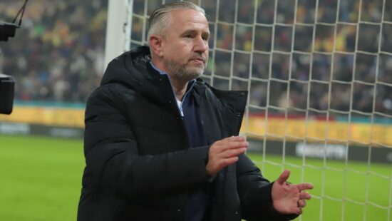 Gestul făcut de Laurenţiu Reghecampf, pe teren, după ce FCSB a umilit-o pe Rapid în derby!