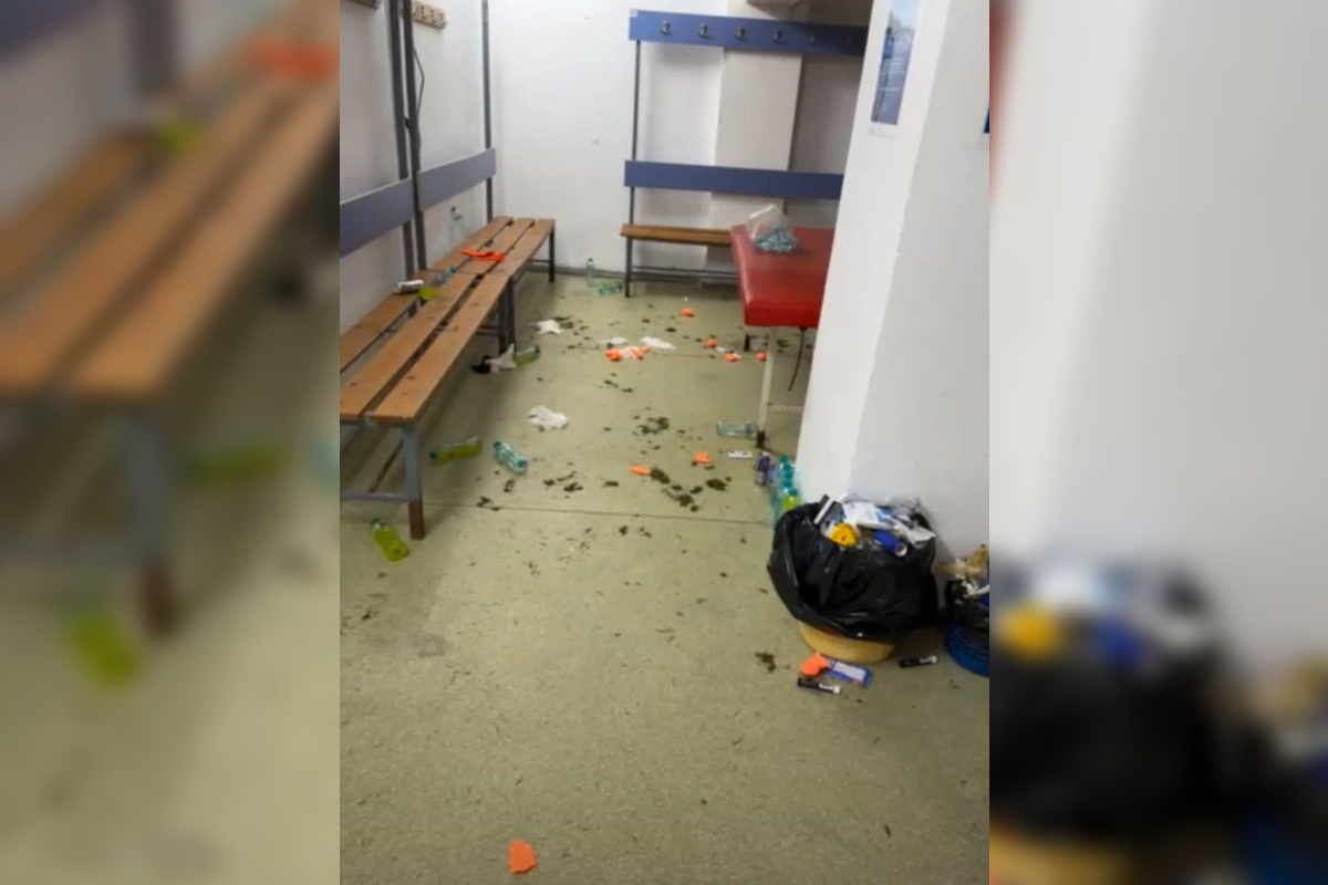 Dezastrul lăsat de jucătorii FCSB în vestiarul de la Bistrița: „Mulțumim!”