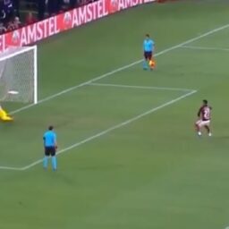 „Omul rău” de la Mondial a devenit EROU la 40 de ani: a apărat trei penalty-uri și și-a dus echipa în finala Copei Libertadores