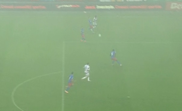 Latif Ouedraogo a centrat către Filip Stojilkovic
