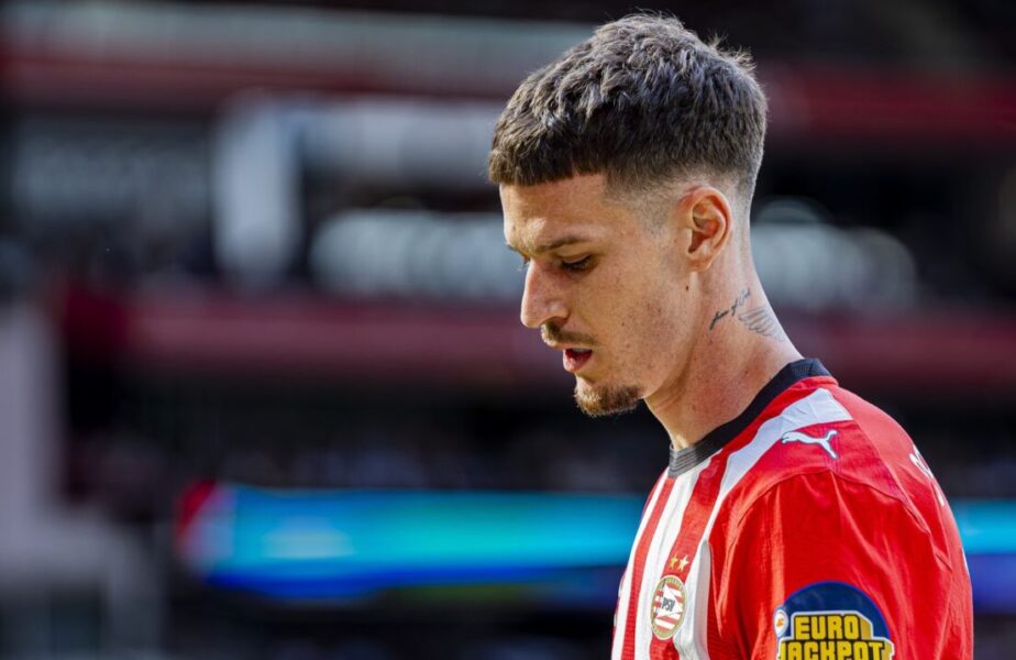 Dennis Man a fost din nou „uitat” pe bancă la PSV. Coșmar pentru internaționalul român