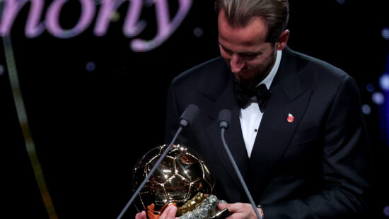 Lovitură de teatru: „A fost în fruntea cursei înainte să revină Kane!” Anunțul făcut de redactorul șef de la France Football