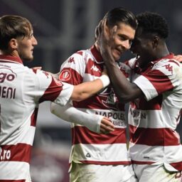 „Preferi să joci bine sau să marchezi?” Răspunsul dat de Alex Dobre după dubla din Rapid – Corvinul 2-0