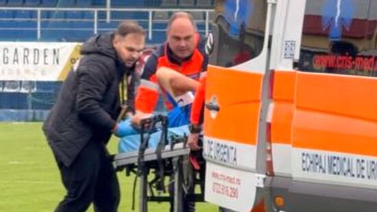 Ce a putut să spună observatorul meciului după accidentarea care îi poate încheia cariera lui Constantin Robicek