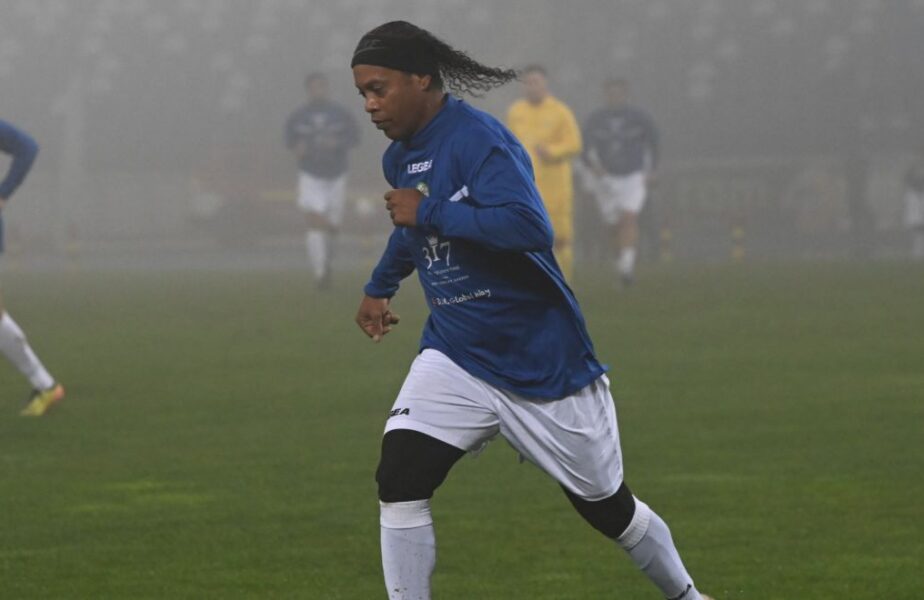 Ronaldinho revine pe teren ca fotbalist profesionist, la 46 de ani! Când debutează la echipa fostului antrenor din Liga 1